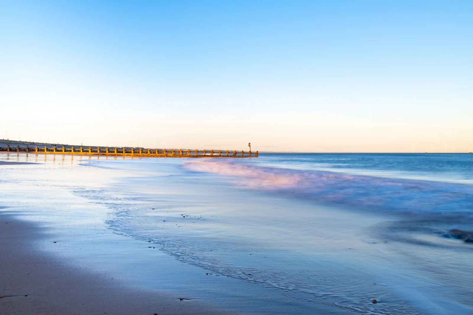 A quieter tide
